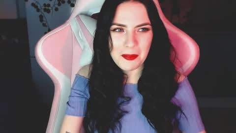 Sophie  online show from 12.30.24