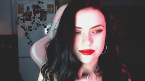 Sophie  online show from 12.30.24