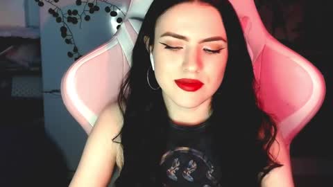 Sophie  online show from 01.09.25