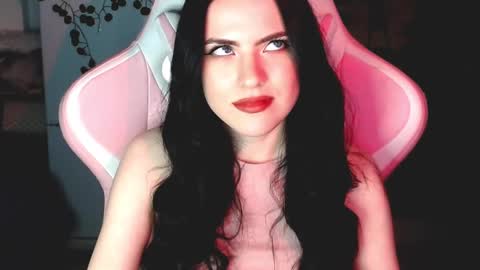 Sophie  online show from 01.10.25