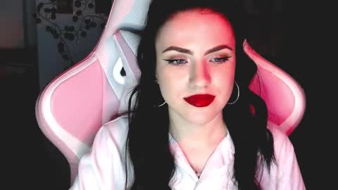 Sophie  online show from 01.15.25