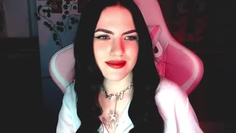 Sophie  online show from 01.26.25