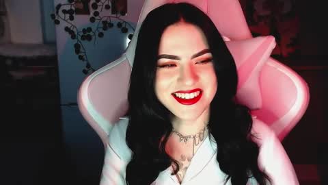 Sophie  online show from 01.30.25