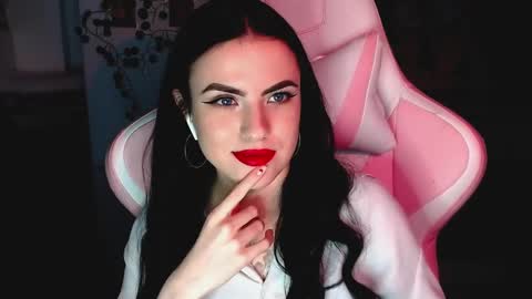 Sophie  online show from 02.01.25