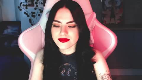 Sophie  online show from 02.06.25