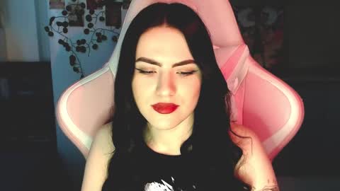 Sophie  online show from 02.19.25