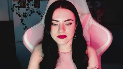 Sophie  online show from 03.06.25