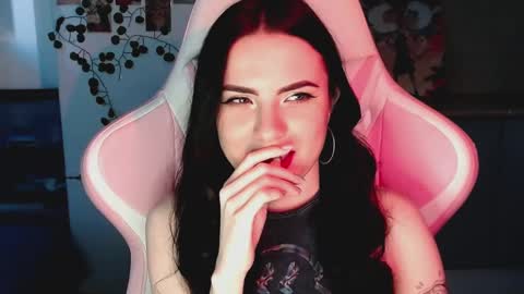 Sophie  online show from 03.07.25