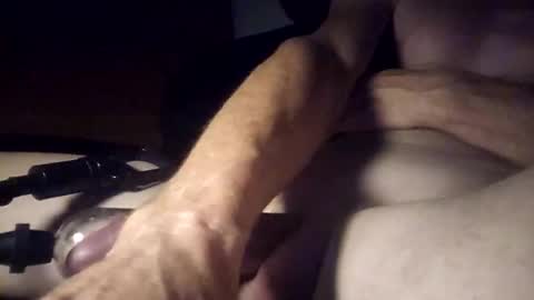 Snapshot of rod77knee chatting on 02.22.26 rod77knee online show from 02.22.26