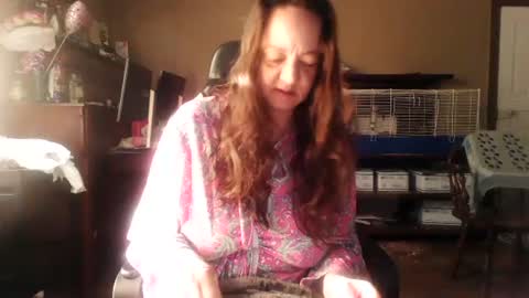 Snapshot of roisierios chatting on 02.07.25 Rosie Rios online show from 02.07.25