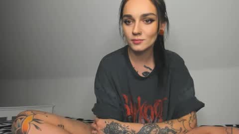 Snapshot of rokiinbaby chatting on 01.20.25 rokiinbaby online show from 01.20.25