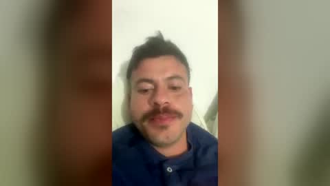 Snapshot of roloembajador001 chatting on 06.19.26 roloembajador001 online show from 06.19.26