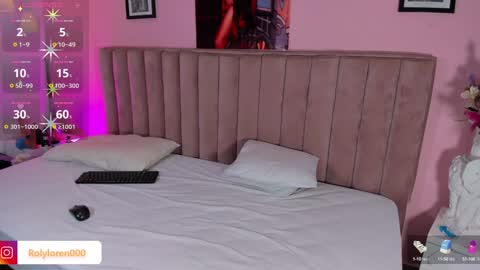 Snapshot of rolyloren chatting on 02.05.25 Marcela online show from 02.05.25