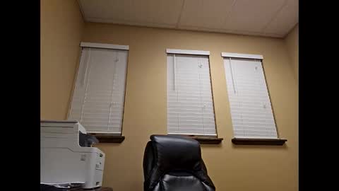 Snapshot of romanteeks chatting on 12.18.25 romanteeks online show from 12.18.25