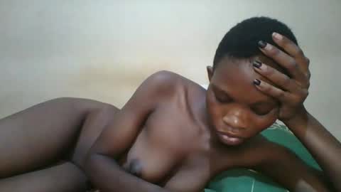 Snapshot of romantic2u4 chatting on 04.06.26 Emma online show from 04.06.26