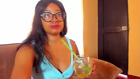 Is A Belle online show from 01.01.25