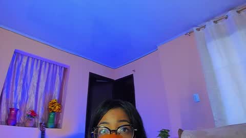 Is A Belle online show from 02.02.25