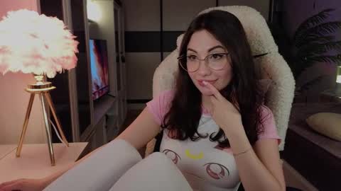 romanticsonya online show from 03.17.26