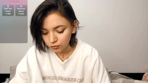 Snapshot of romeliahastert chatting on 09.13.25 Anica online show from 09.13.25