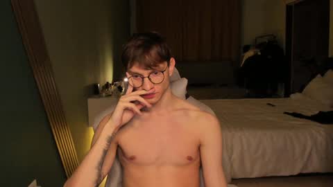 Snapshot of romeo_mercy chatting on 01.14.25 Romeo online show from 01.14.25