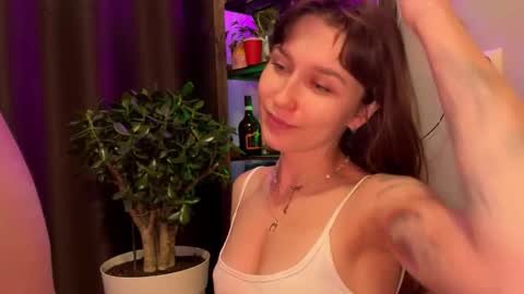 Romeo and Kate online show from 10.25.25