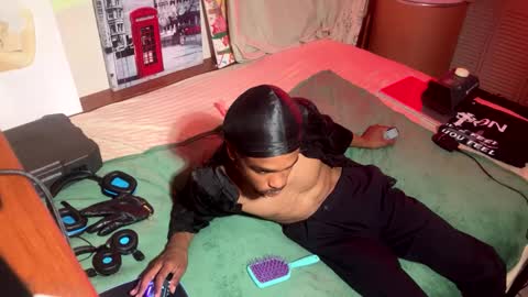 romeotyn online show from 02.14.25