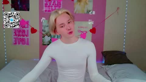 Snapshot of ron_vilss chatting on 02.26.26 Ron online show from 02.26.26