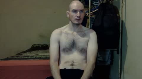 Snapshot of ronniemaster chatting on 09.10.25 ronniemaster online show from 09.10.25