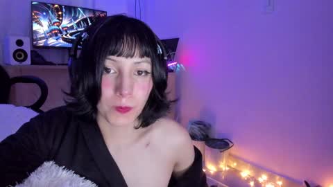 Twelve 3 Inst Twelve 312002 Twitter Room312 2002 online show from 12.16.24