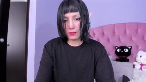 Twelve 3 Inst Twelve 312002 Twitter Room312 2002 online show from 12.28.24