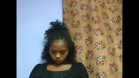 rosah225127 online show from 04.29.26