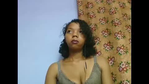rosah225127 online show from 05.13.26