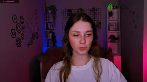 Black Swan online show from 04.30.26