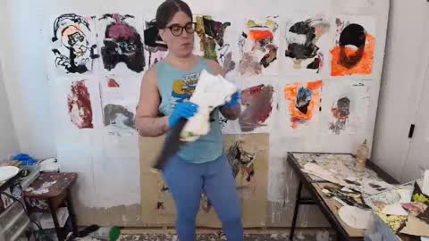 Snapshot of rosaliecaine chatting on 11.14.25 Rosalie Caine online show from 11.14.25