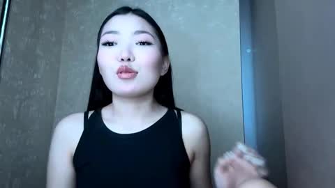 Snapshot of rosalynhandy chatting on 02.22.26 Kira online show from 02.22.26