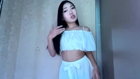 Snapshot of rosalynhandy chatting on 02.27.26 Kira online show from 02.27.26