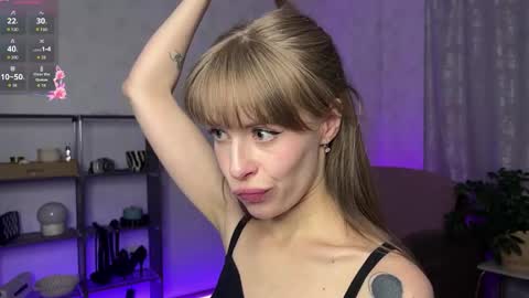 RoosaMoore online show from 04.21.26