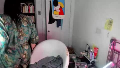 rose257044 online show from 10.05.25