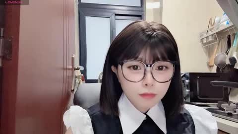 rose online show from 11.04.25