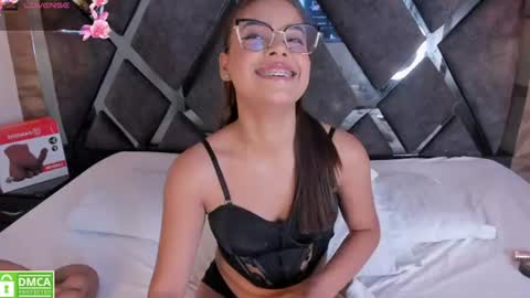 Snapshot of rose_evans__ chatting on 06.27.26 Rose online show from 06.27.26