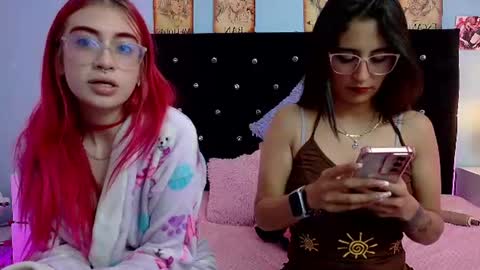 Snapshot of rose_smiley1 chatting on 07.19.26 Rose online show from 07.19.26