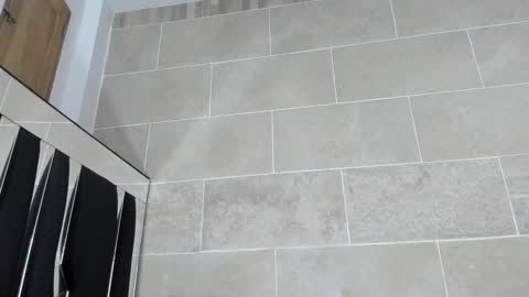 Snapshot of roseandmiah chatting on 12.14.24 Rose y Miah online show from 12.14.24