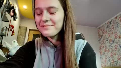 Sophie online show from 11.28.25