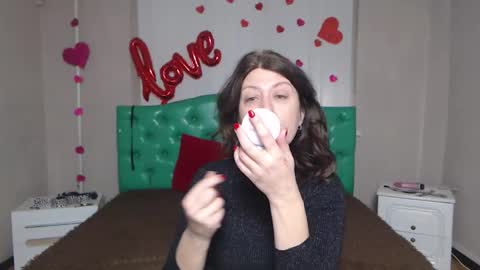 Snapshot of rosehille chatting on 02.15.26 RoseHille online show from 02.15.26