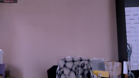 Rose online show from 12.04.25