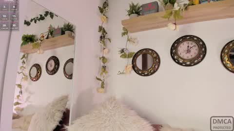 Stephani online show from 01.25.25