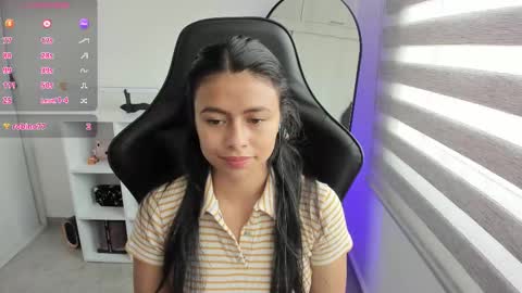 Snapshot of roseparis chatting on 10.27.25 Nat online show from 10.27.25