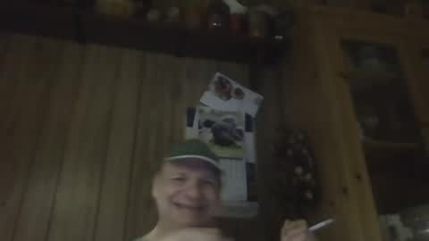 roses2u1958 online show from 12.18.24