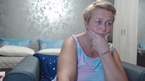 Lovepinklilly online show from 03.07.25