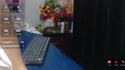 roshy online show from 11.26.25